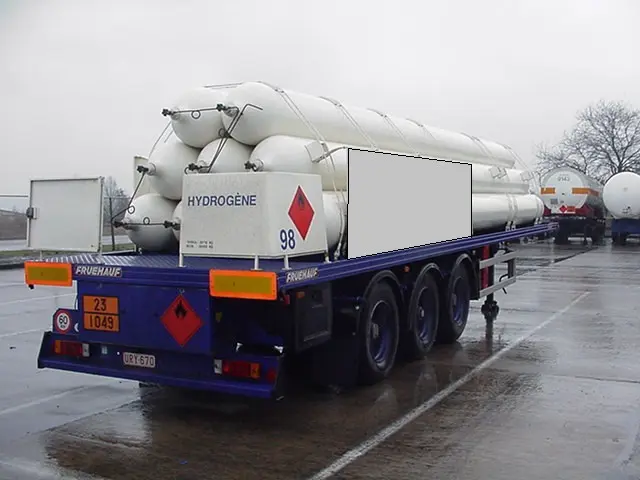 Un camion qui transporte de l'hydrogène